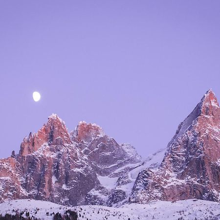 Hotel Mont-Blanc Chamonix Buitenkant foto